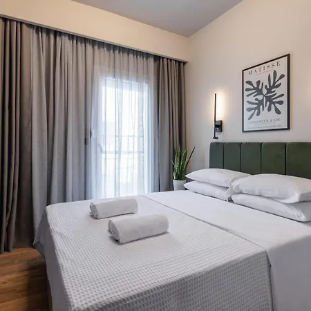 Two Entire Liv Luxury C-d Appartamento