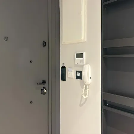 Two Entire Liv Luxury C-d Apartment Thessaloniki