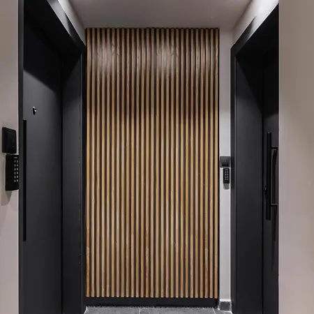 Apartment Two Entire Liv Luxury C-d