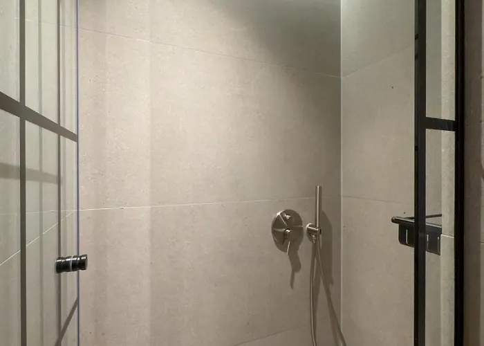 Two Entire Liv Luxury C-d Salonicco